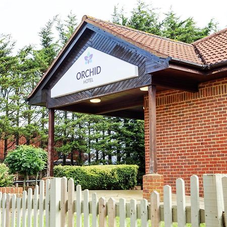 Orchid Epsom; Sure Hotel Collection By Best Western Esterno foto