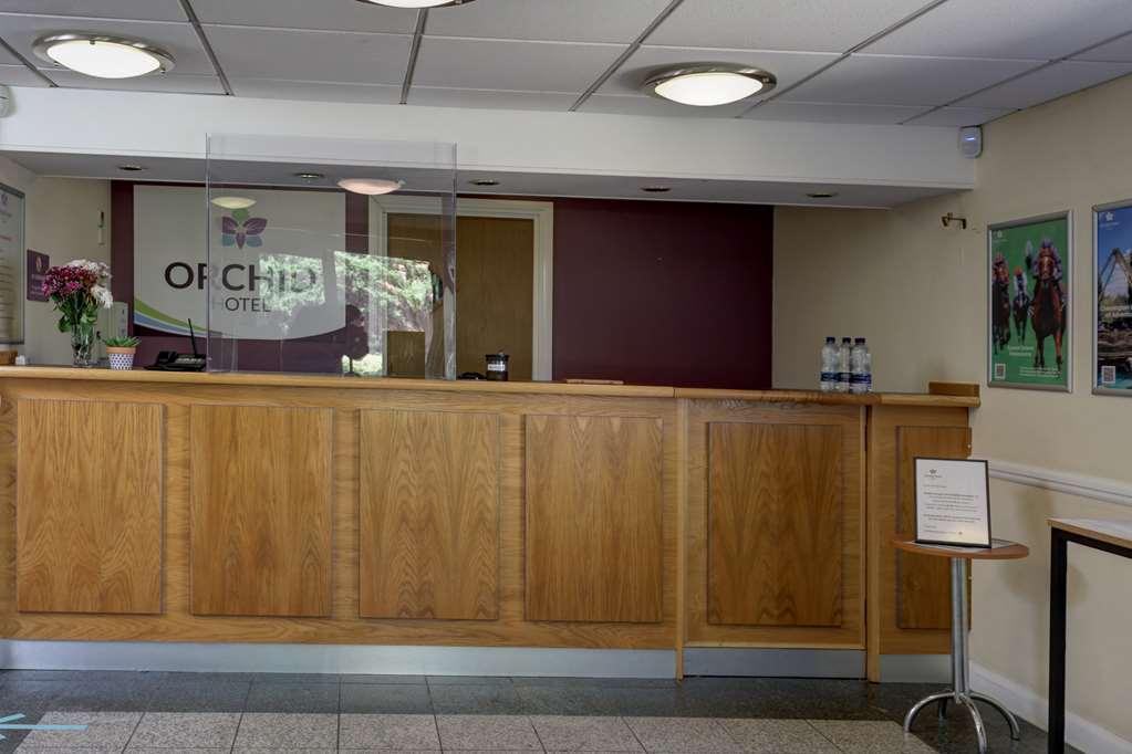 Orchid Epsom; Sure Hotel Collection By Best Western Esterno foto
